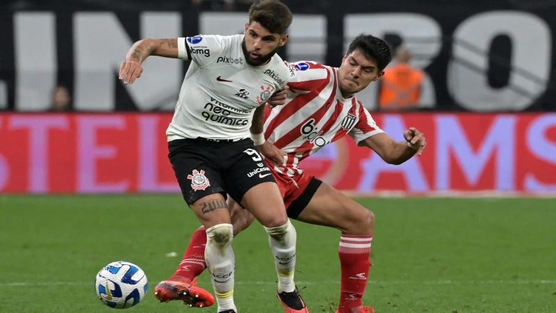 Corinthians e Estudiantes decidem vaga nas semifinais da Copa Sul-Americana