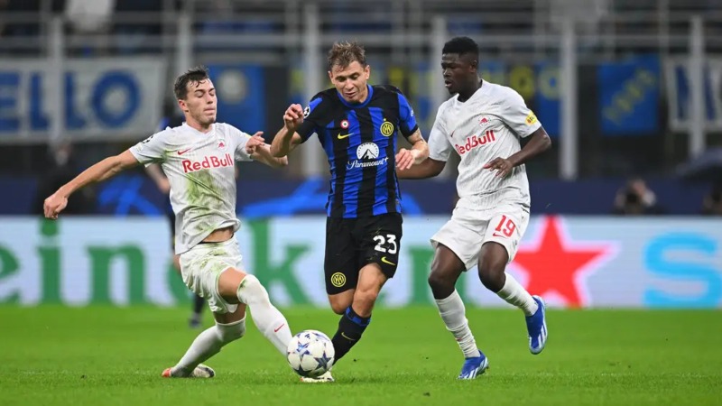 barella durante partida da inter de milao contra o rb salzburg 825ce107 d3bc 4fc5 a913 16558fefb7e1.large